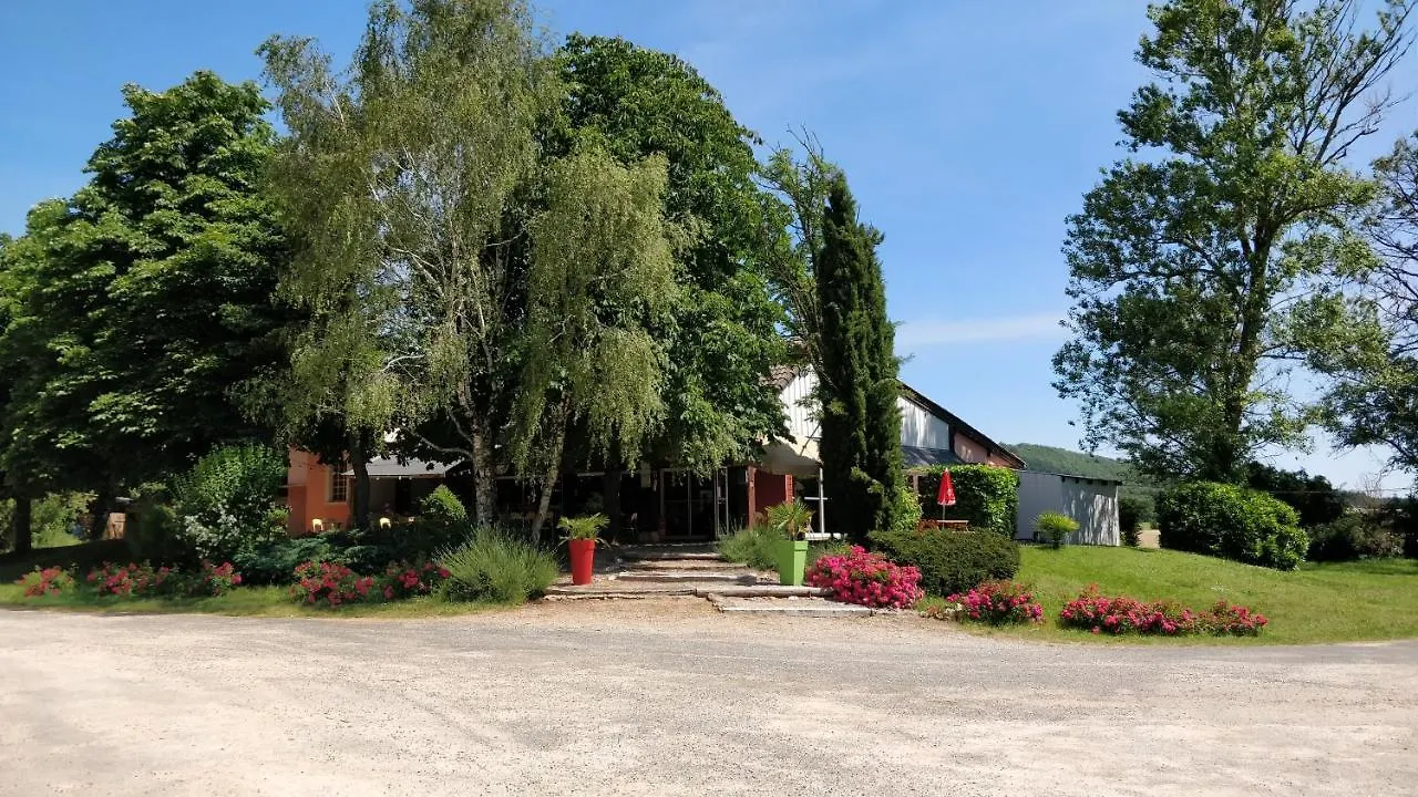 Camping Au Tour De L'Aveyron LʼHospitalet-du-Larzac